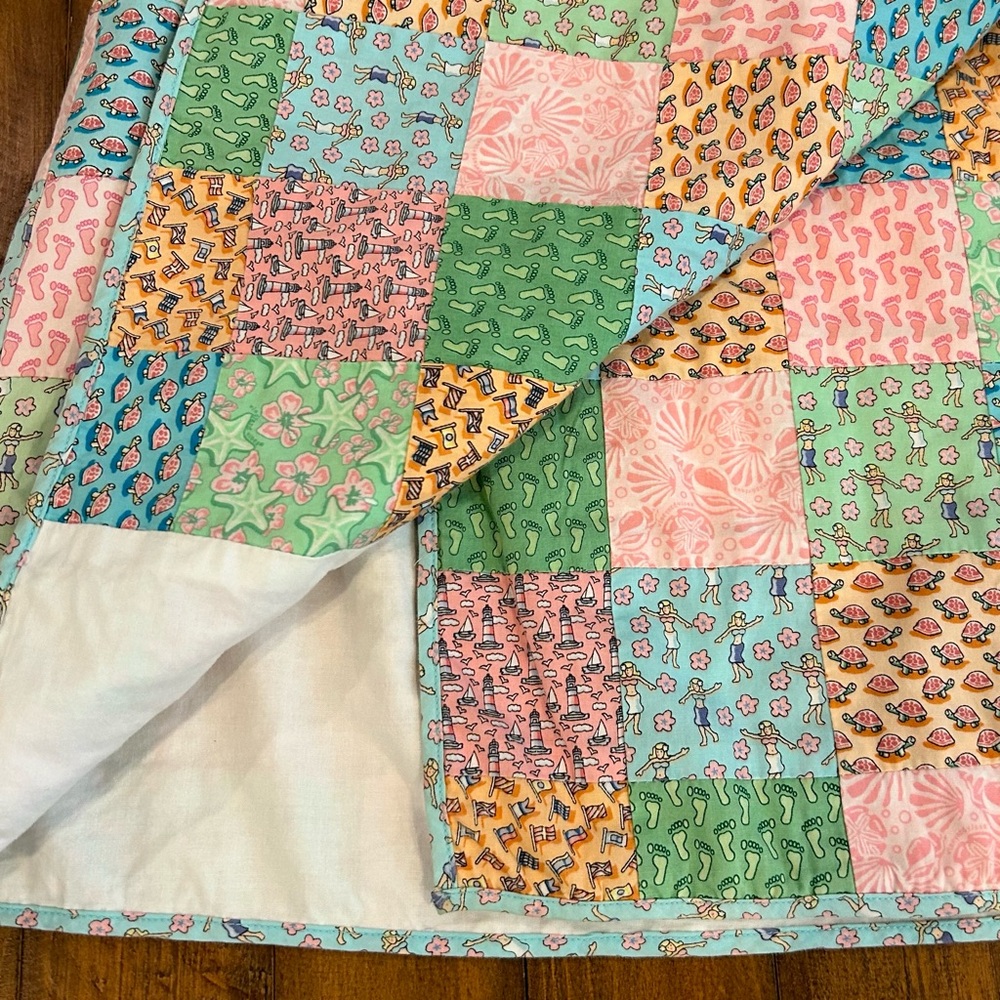 💐 Vineyard Vines 10th Anniversary Patchwork Wrap Mini Skirt EUC - Picture 7 of 13